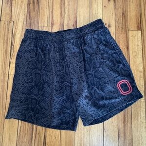 Men’s Overtime Black and Gray Patterned Shorts Sz S